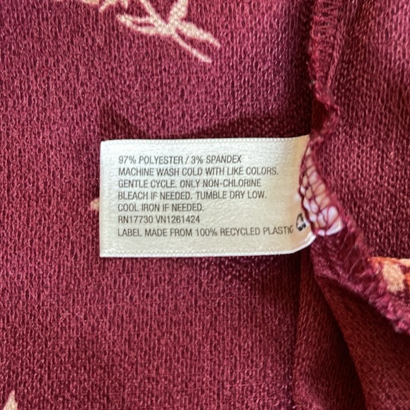 Women’s Burgundy Floral Print Xhilaration Dress. - Picture 11 of 11